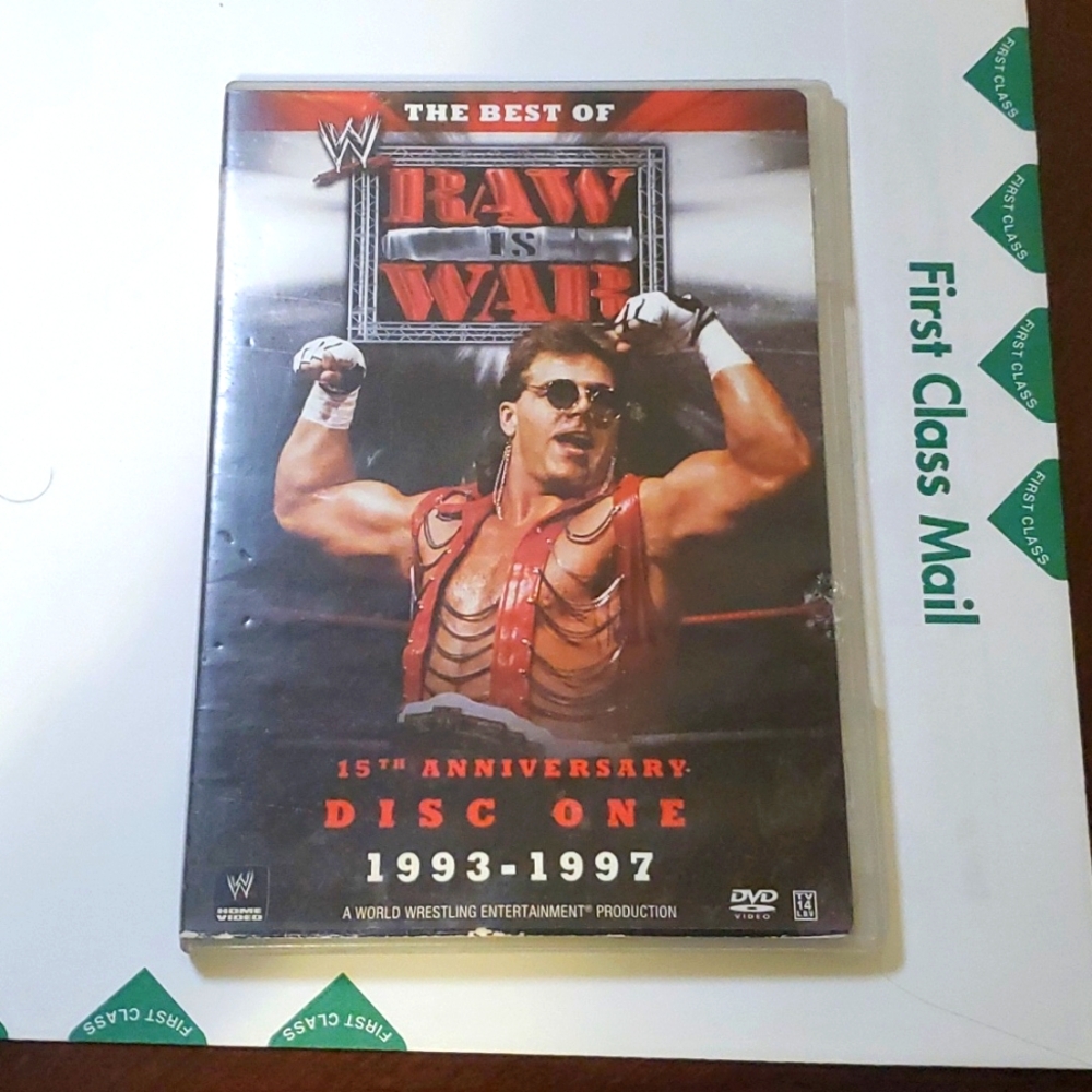 15th anniversary Raw is War Disc